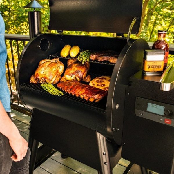 Pro 575 Pellet Grill - Black - Image 3