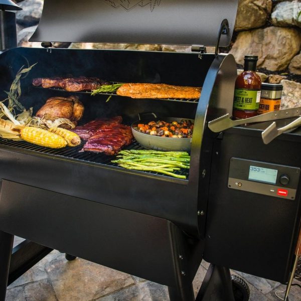 Pro 780 Pellet Grill - Black - Image 3