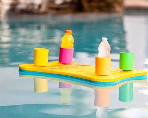 Floating Cooler Table w/ 4 Cup Holders - Image 2