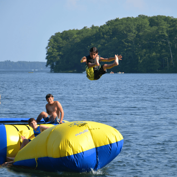 Aqua Jump Eclipse Park - 200 - Image 4