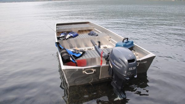 Transom view of the Jon