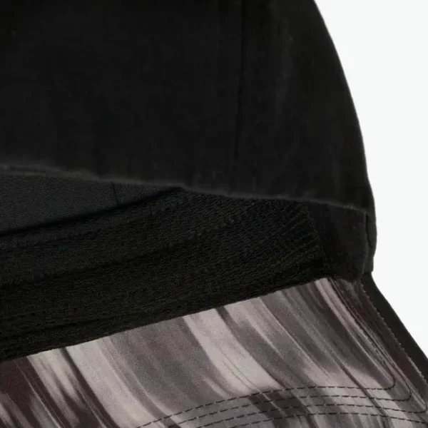 Summit Cap Ikut Interior