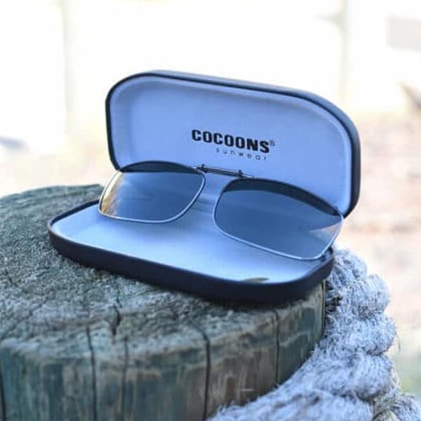 Rectangle 15 Polarized Clip-On Sunglasses Gray